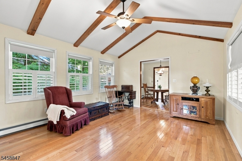 2 Mohican Trl Property Photo 8