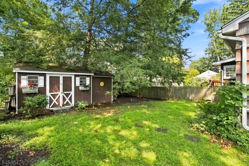 2 Mohican Trl Property Photo 27
