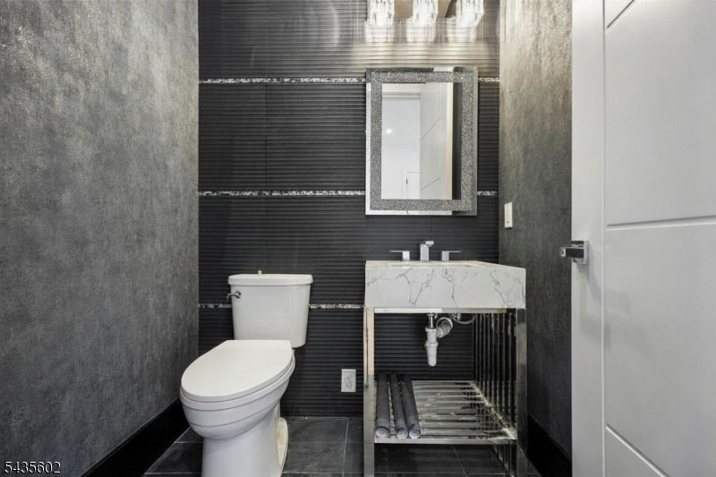 30 Winthrop Rd Property Photo 11