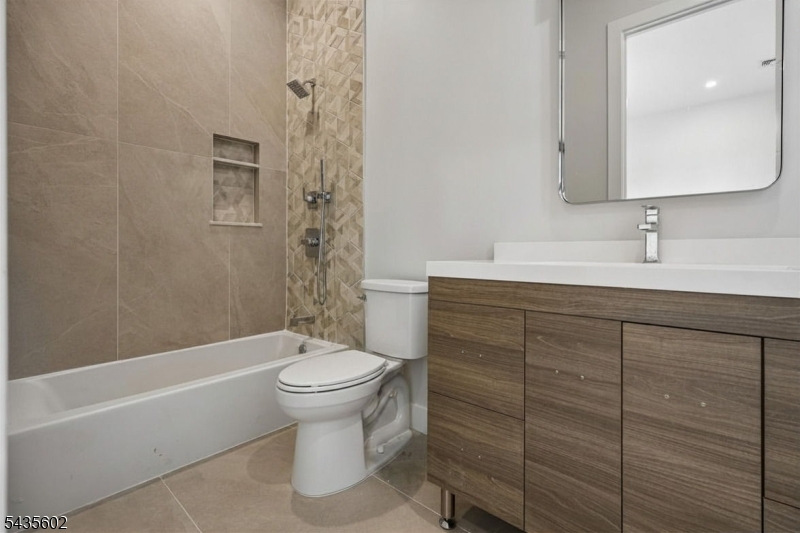 30 Winthrop Rd Property Photo 23