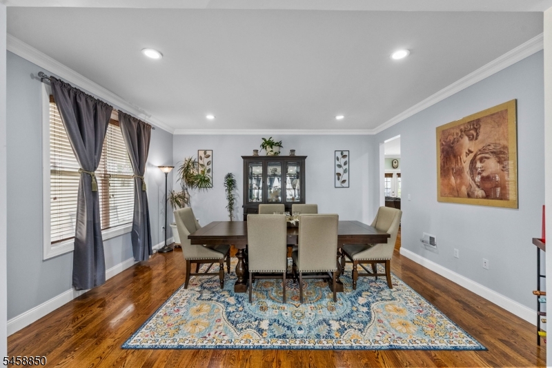 39 Paterson Ave Property Photo 8