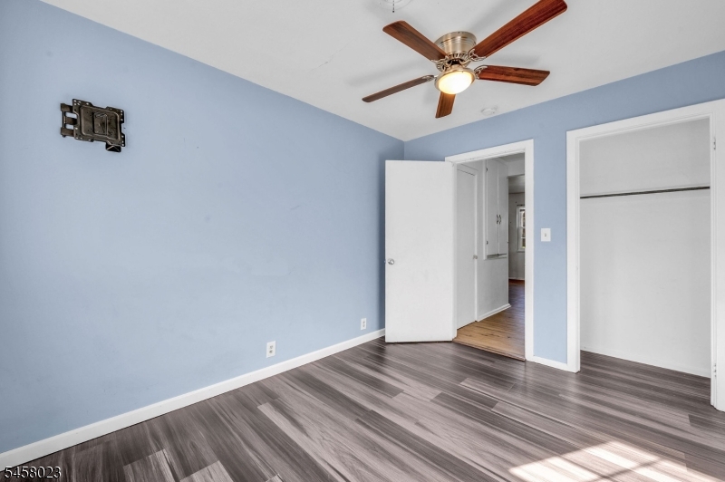 48 Elwood Ave Property Photo 11