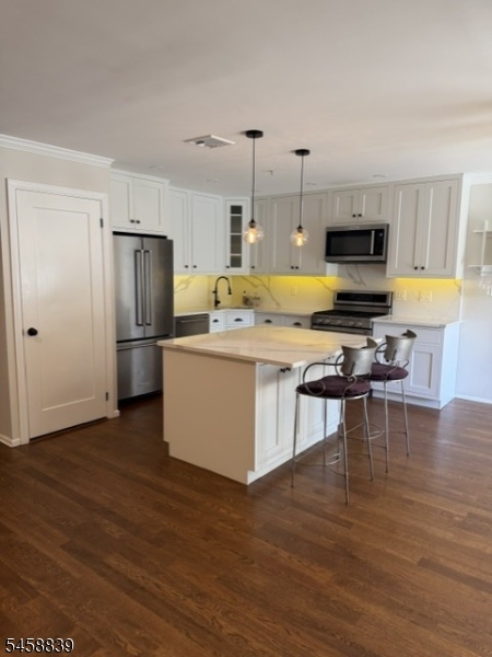 19 Paris Circle 19 Property Photo 6