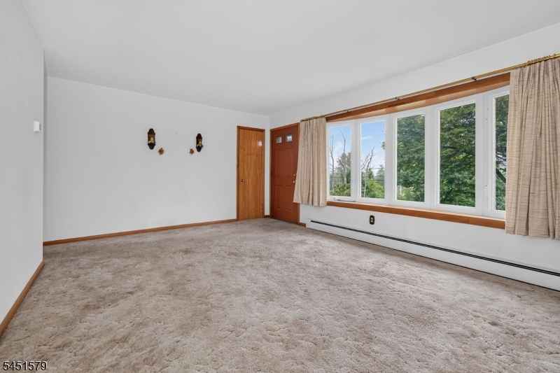 400 Bellis Road Property Photo 5
