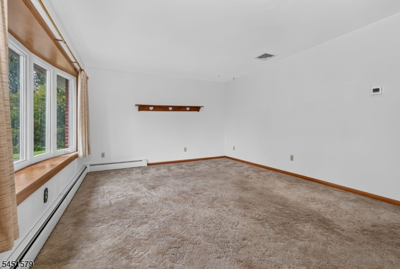 400 Bellis Road Property Photo 6