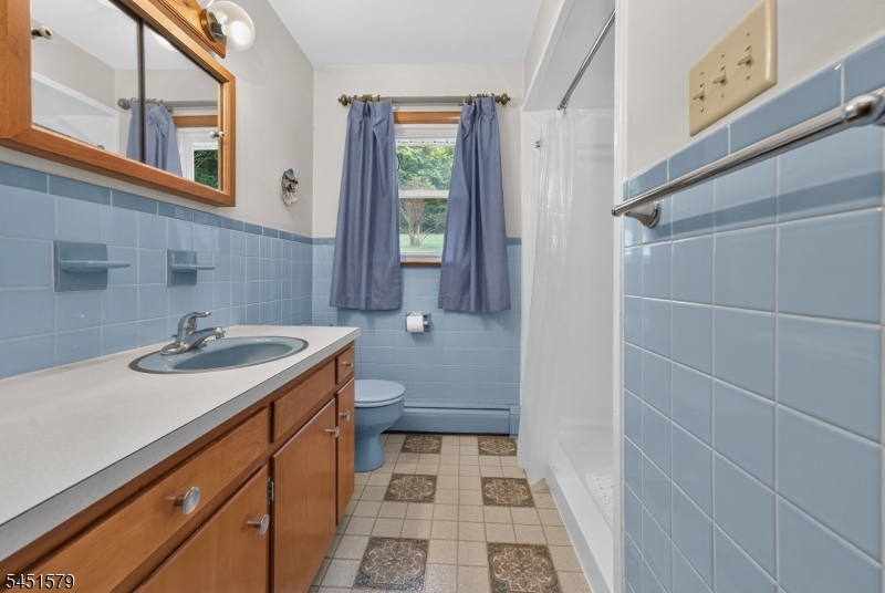 400 Bellis Road Property Photo 14