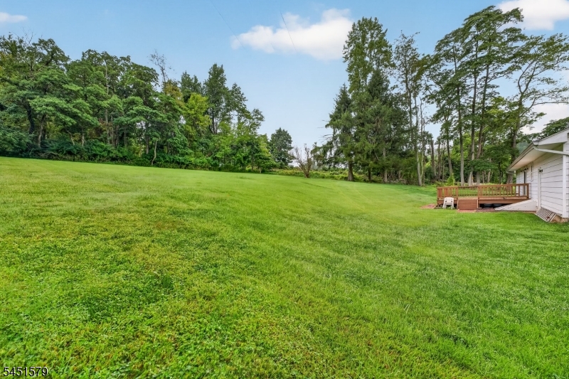 400 Bellis Road Property Photo 24