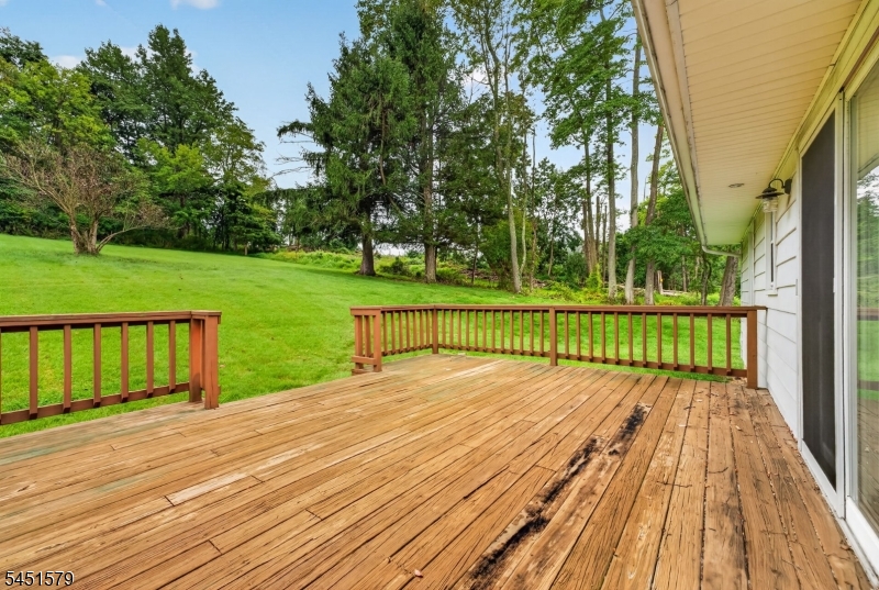 400 Bellis Road Property Photo 28