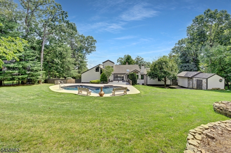 525 Johnston Dr Property Photo 45