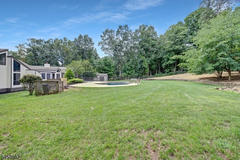 525 Johnston Dr Property Photo 46
