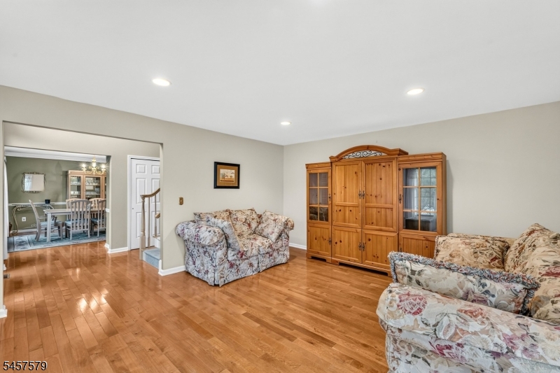 12 Poppy Dr Property Photo 8