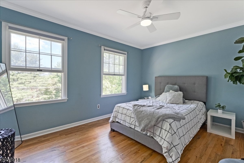 188 Sussex Ave Property Photo 16