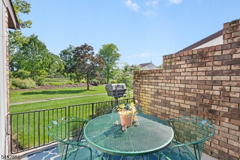 250 Ridgedale Ave 3 Property Photo 42