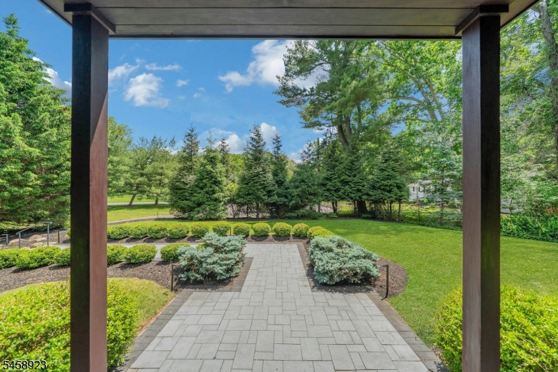 176 Edson Ter Property Photo 46