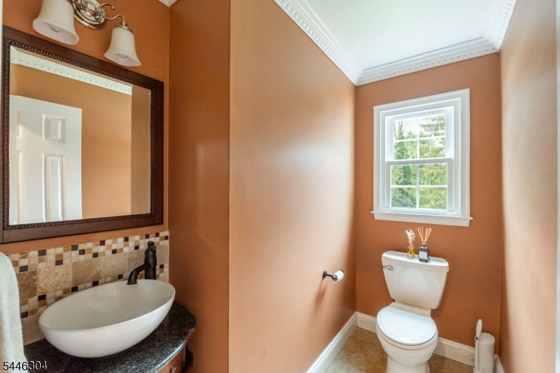 2 Hemlock Ln Property Photo 20