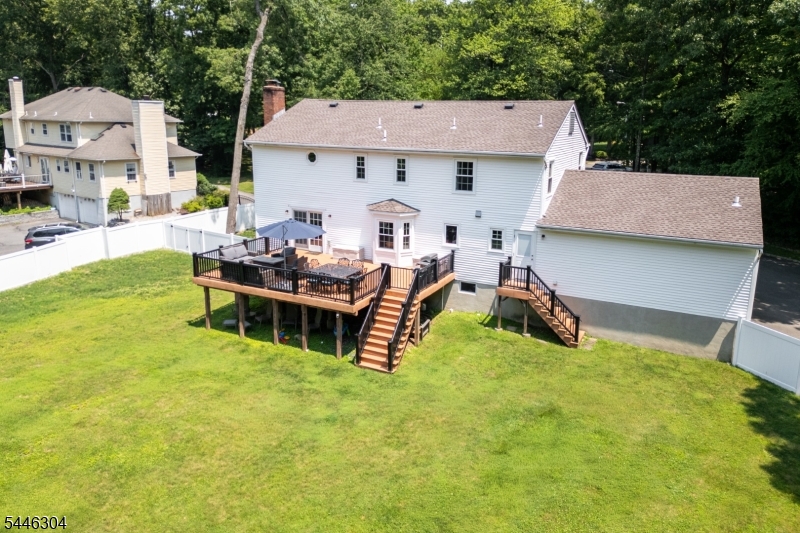2 Hemlock Ln Property Photo 42