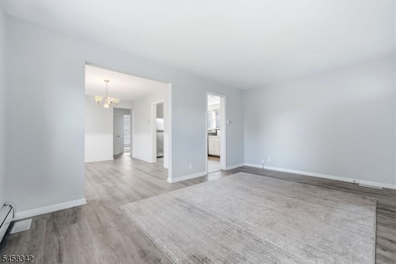 8 Witherspoon St Property Photo 6