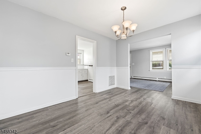 8 Witherspoon St Property Photo 7