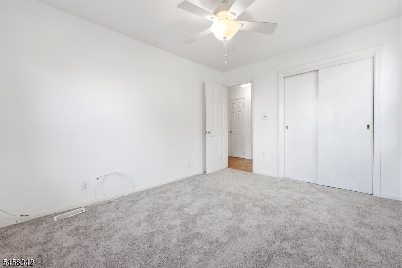 8 Witherspoon St Property Photo 11