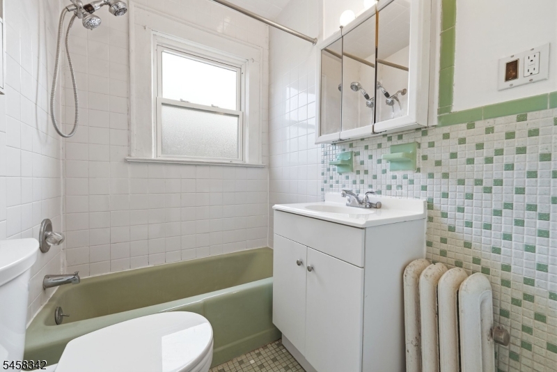 8 Witherspoon St Property Photo 22