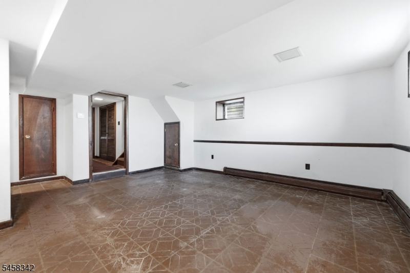 8 Witherspoon St Property Photo 24