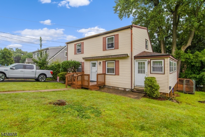11 Birchwood Rd Property Photo 4