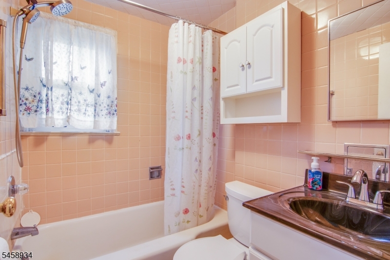 11 Birchwood Rd Property Photo 12
