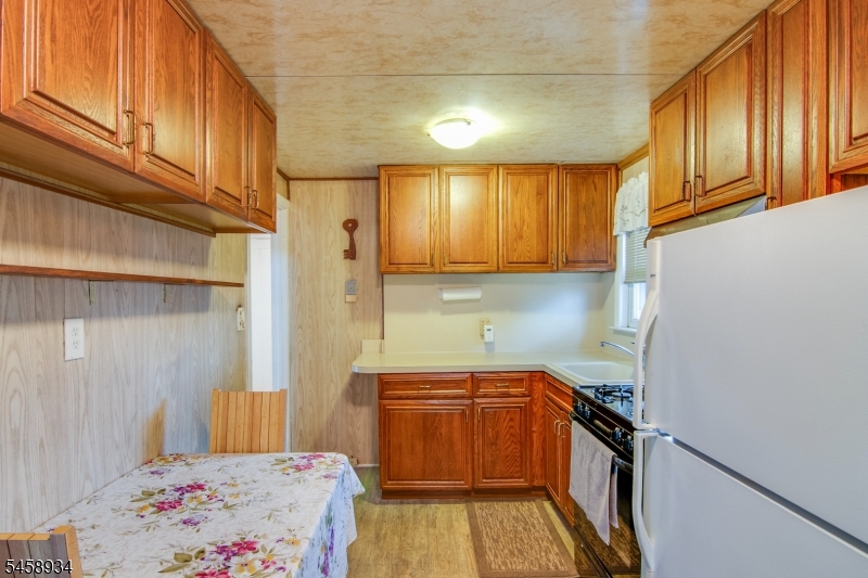 11 Birchwood Rd Property Photo 15