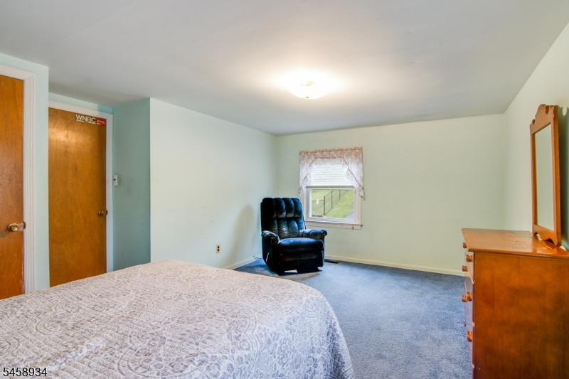 11 Birchwood Rd Property Photo 19