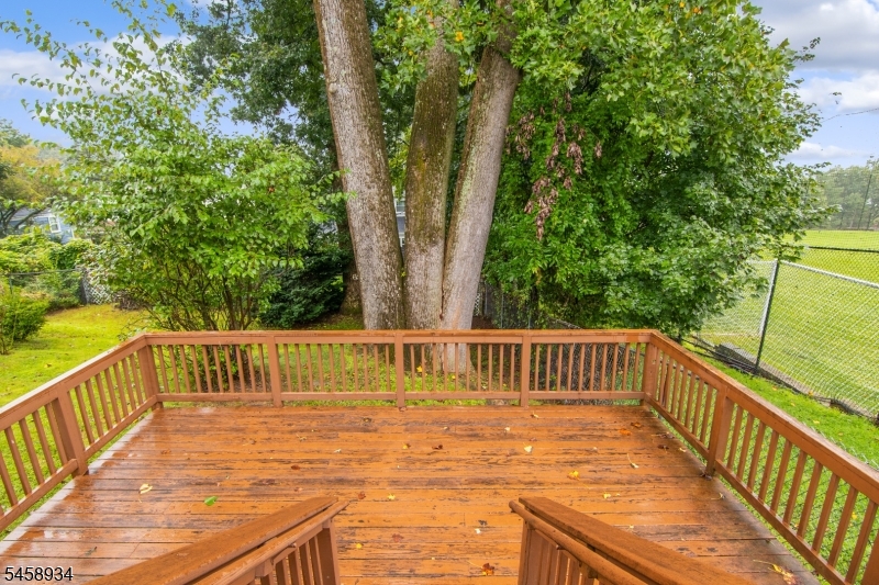 11 Birchwood Rd Property Photo 34