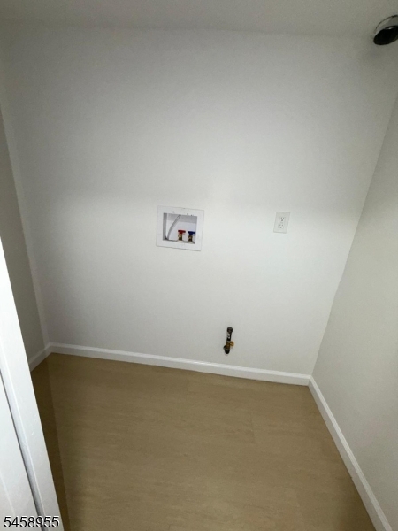 299 West Broadway Property Photo 30