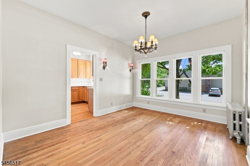 429 Greenwich St Property Photo 7