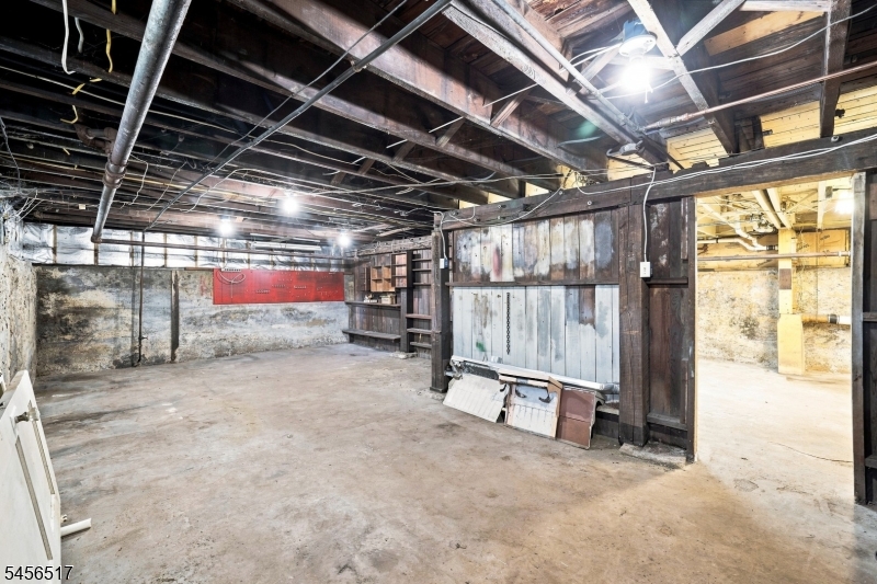 429 Greenwich St Property Photo 30