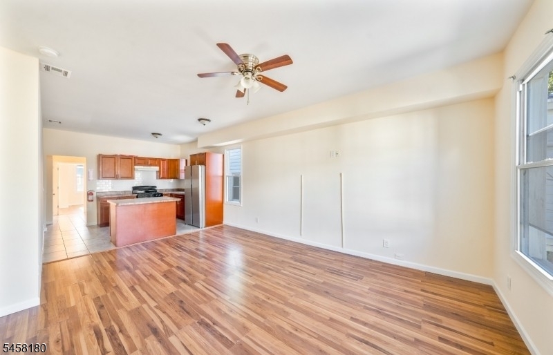 286 Williamson Ave 2 Property Photo 5
