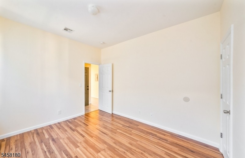 286 Williamson Ave 2 Property Photo 13