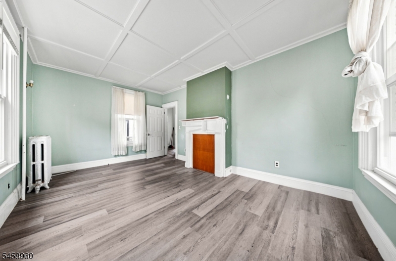 70 Prospect St Property Photo 10