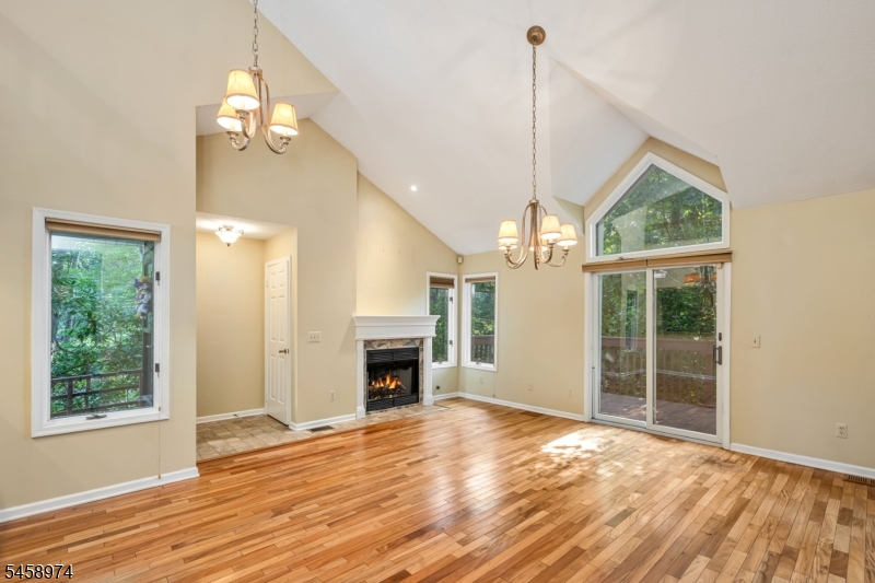 2 Ridgeview Ter Property Photo 4