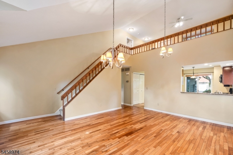 2 Ridgeview Ter Property Photo 7