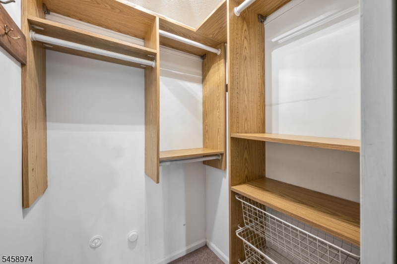 2 Ridgeview Ter Property Photo 19