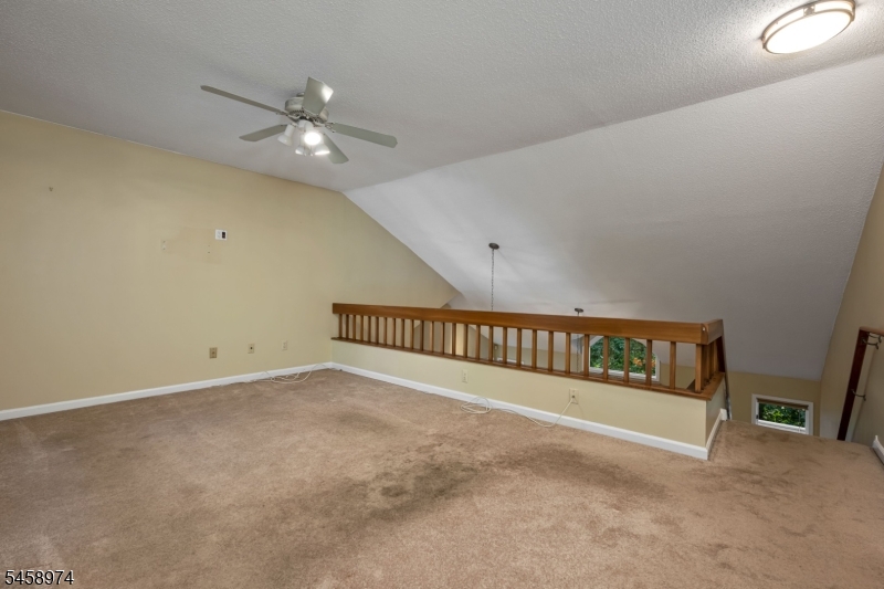 2 Ridgeview Ter Property Photo 21