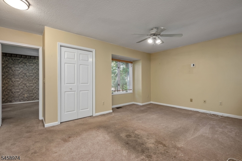 2 Ridgeview Ter Property Photo 22