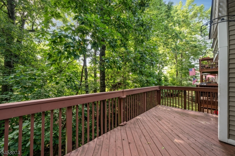 2 Ridgeview Ter Property Photo 37