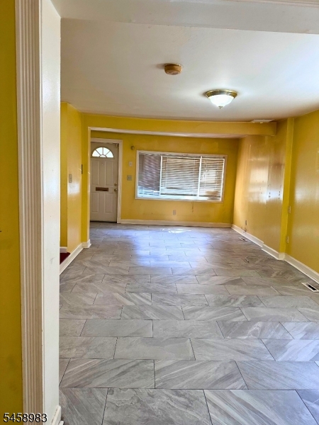 105 Mcadoo Ave Property Photo 4