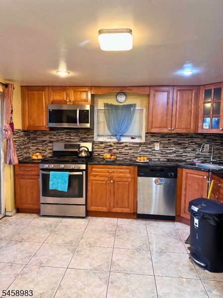 105 Mcadoo Ave Property Photo 5