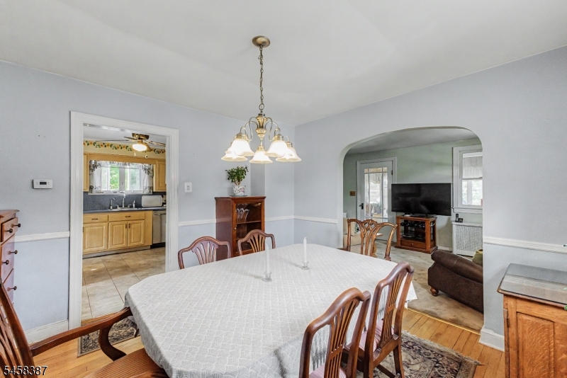 137 Mckinley Ave Property Photo 16