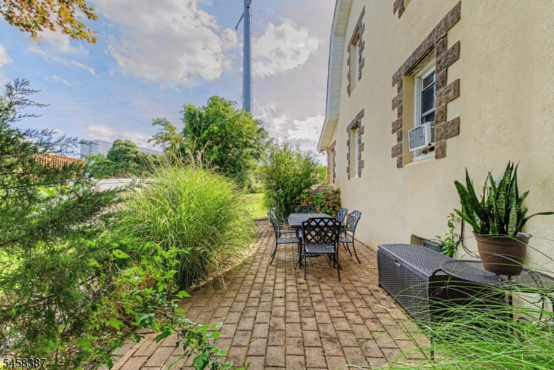 137 Mckinley Ave Property Photo 39