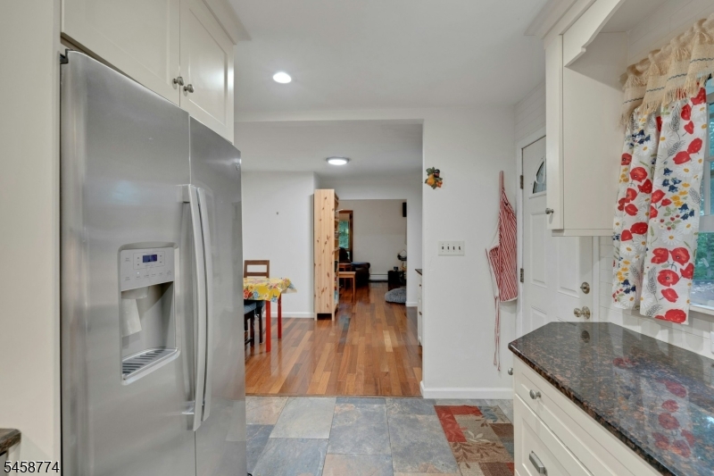 15 Hillside Rd Property Photo 21