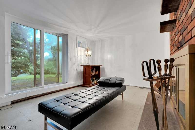 15 Hillside Rd Property Photo 33