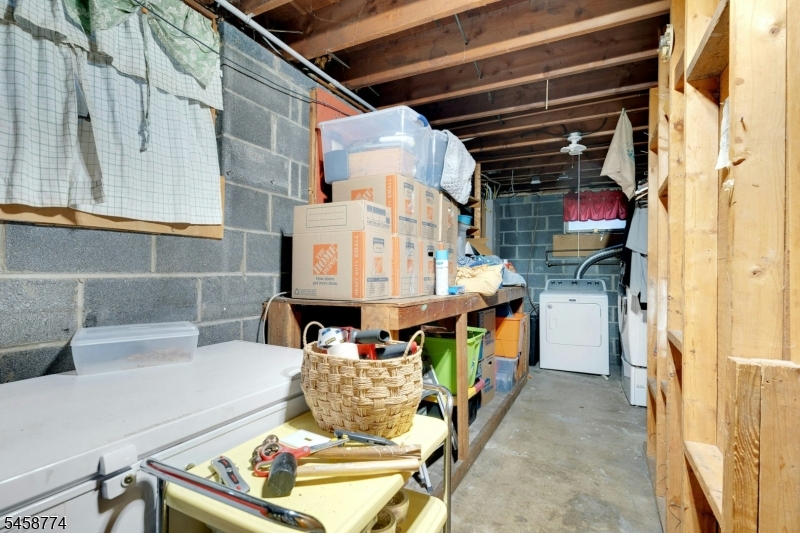 15 Hillside Rd Property Photo 38