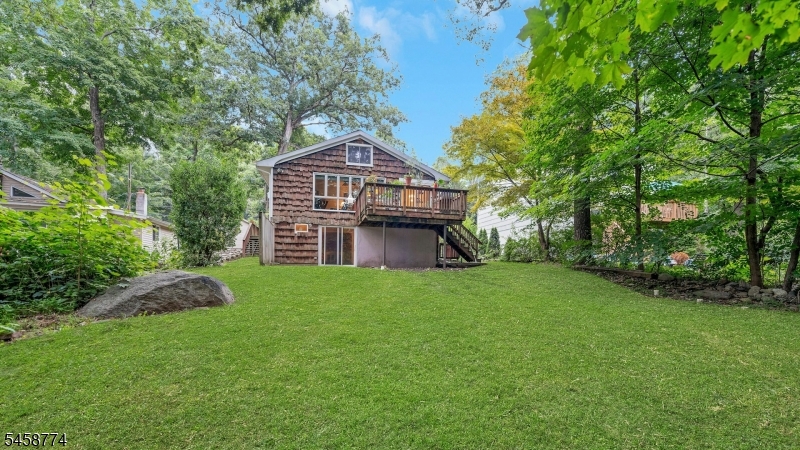 15 Hillside Rd Property Photo 42